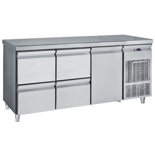 Masa refrigerata cu patru sertare si o usa