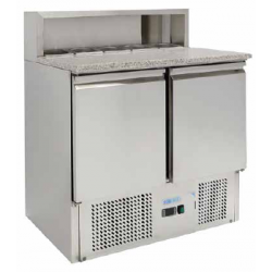 Masa refrigerata cu doua usi si loc pentru cinci cuve GN1/6 in blatul mesei